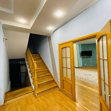 Hostel Arbat Szymkent Zewnętrze zdjęcie