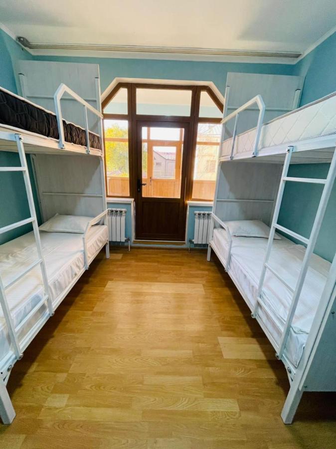 Hostel Arbat Szymkent Zewnętrze zdjęcie